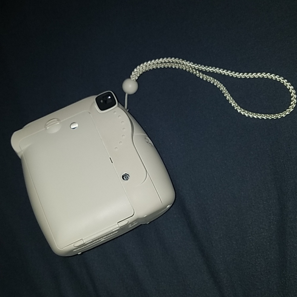Instax mini 8 camera - Picture 3 of 3